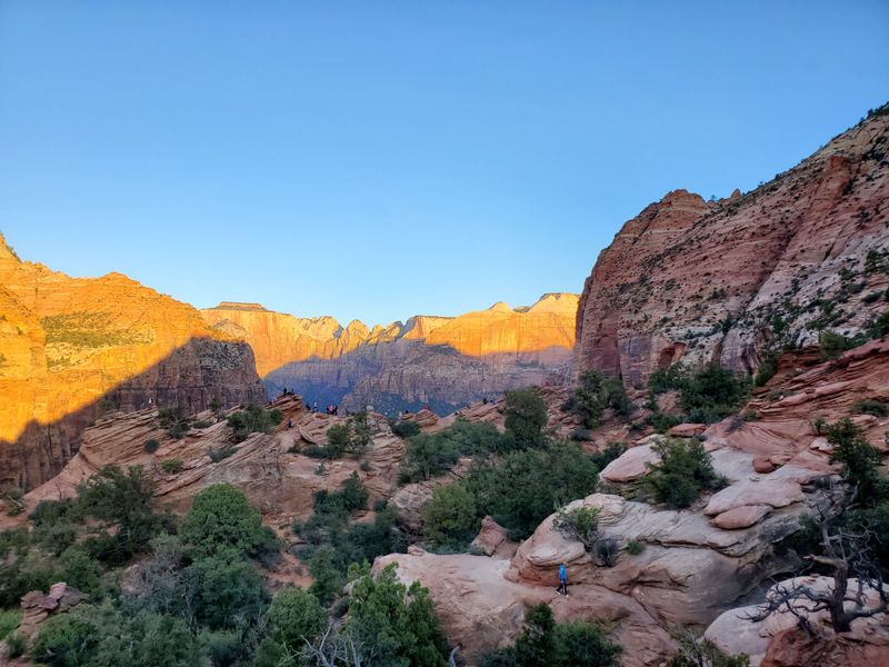 Sunset Bend That Makes Everyone Quiet