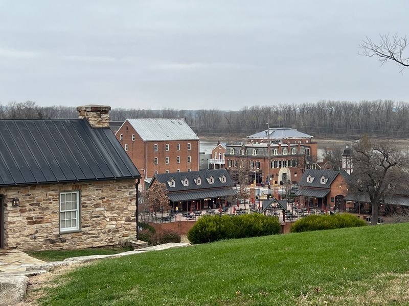Stone Hill Winery's Morning Vistas