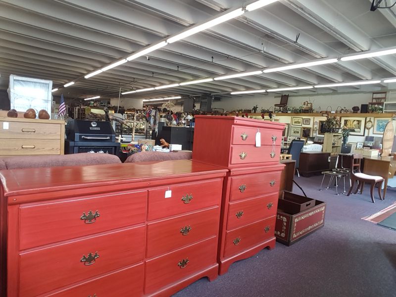 Props From Old Housewares That Look Cinematic