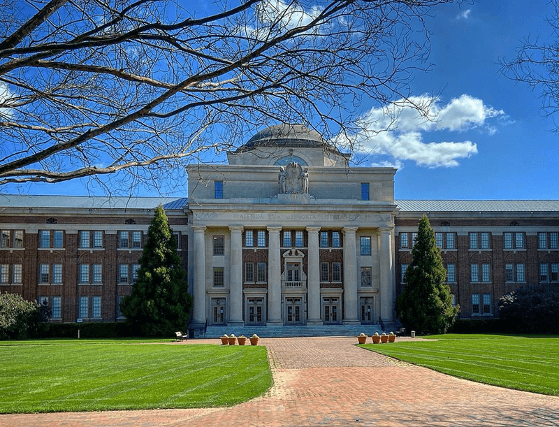 Prioritize Towns With Old Neighborhood Streets