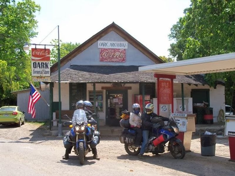 Oark General Store, Oark
