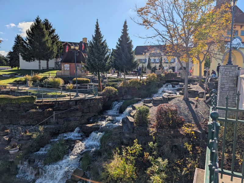 River Walks and Quiet Shop Stops