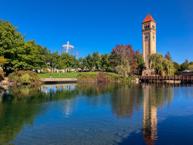 Riverfront Park Creates The Perfect Holiday Backdrop