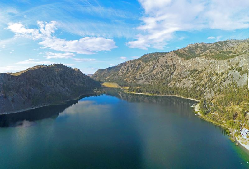 Desert Oasis Vibes at Alta Lake