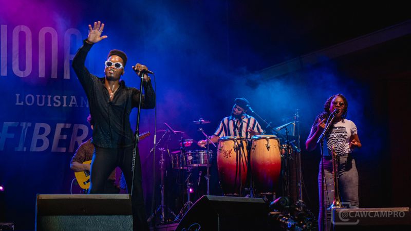 Transportation Becomes Challenging During Peak Festival Times