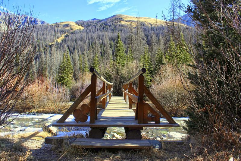 Seasonal moods in a high valley