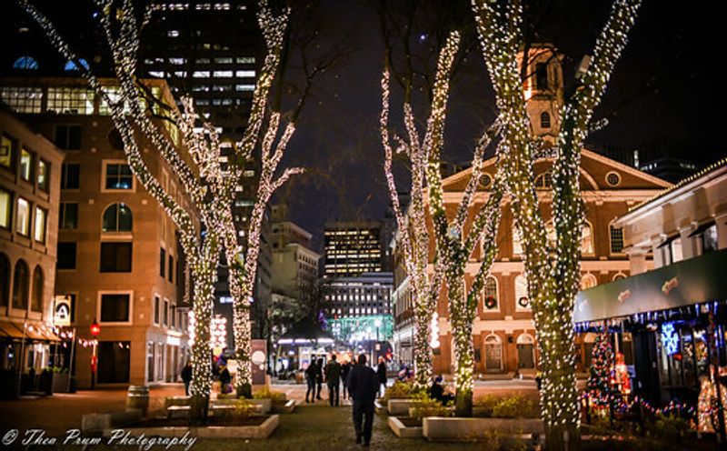Peak season gridlock squeezes every walkway