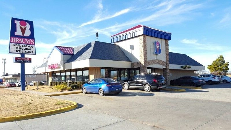 A friendly welcome on NW 23rd