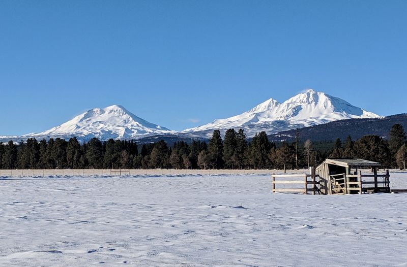 Stunning Views of the Three Sisters Peaks