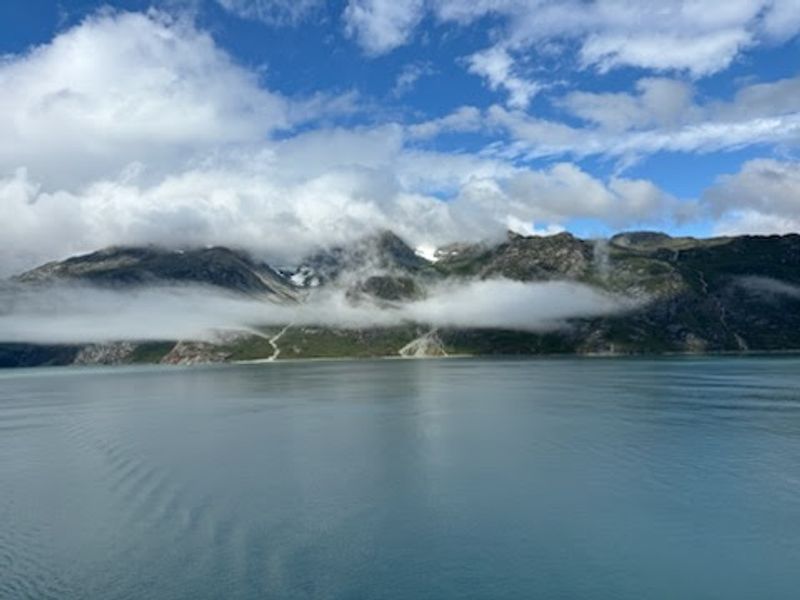 “Salmon Capital of the World” Alaska Seafood Tasting, Wildlife Cruise & Historic Cannery – Allen Marine Tours