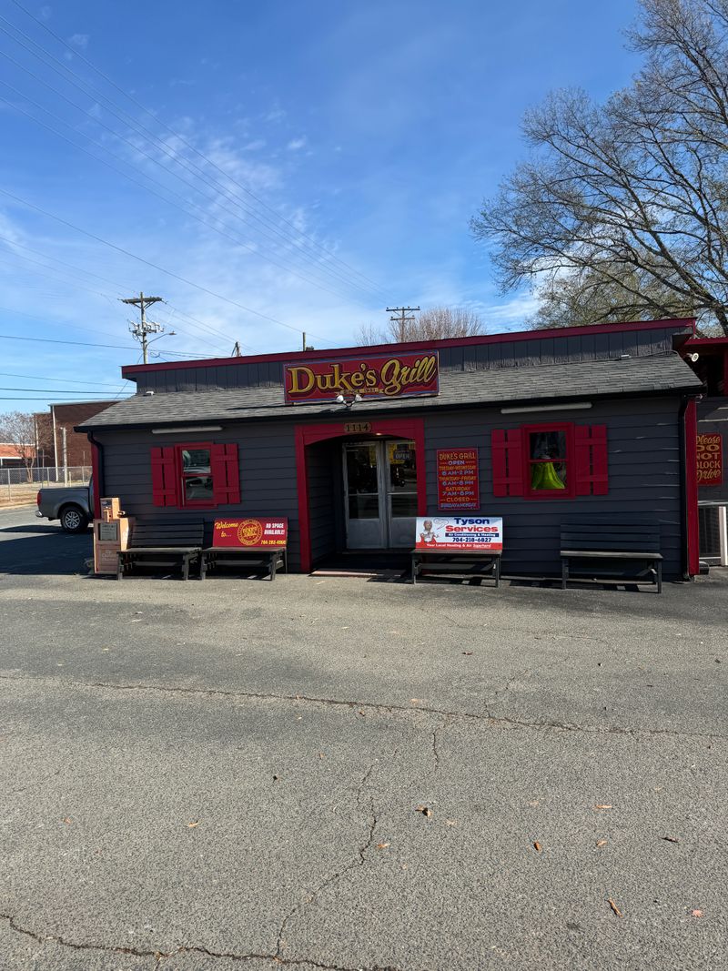 Duke's Grill