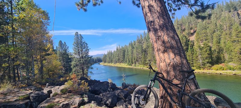Bend Sun, Lava Fields, And Bike Loops