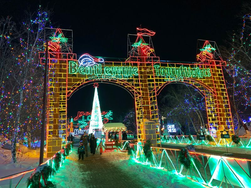 Duluth's Canal Park Lakefront Celebration