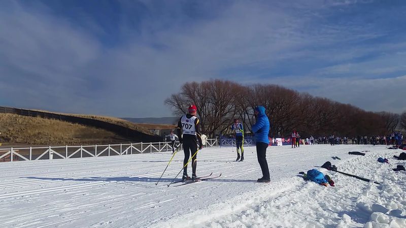Family Sledding Hills and Play
