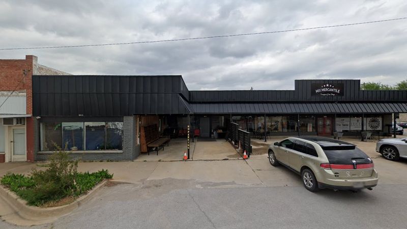 Christmas in Sulphur Downtown Plaza Market