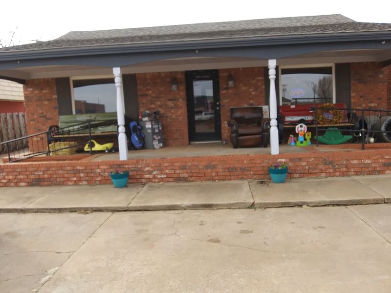 You Appreciate Community Without Needing the Spotlight, Kingfisher