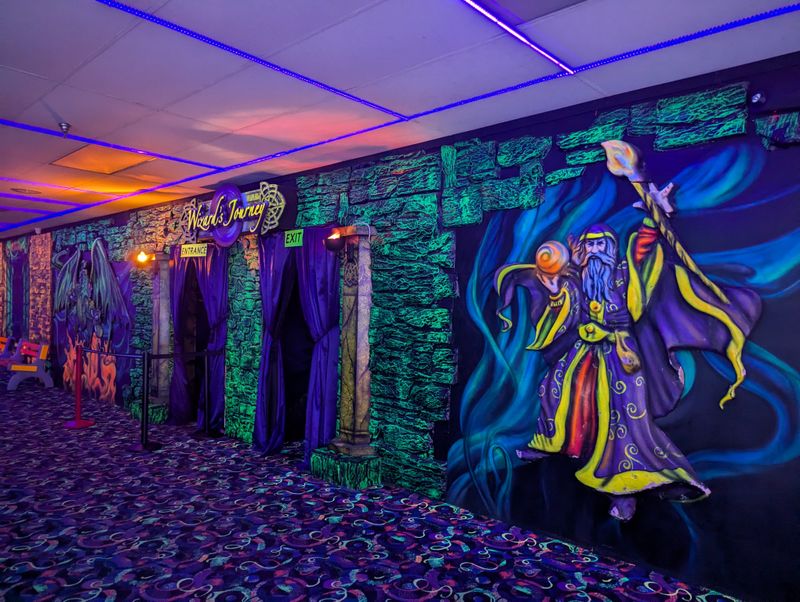 Ghostly Manor Thrill Center