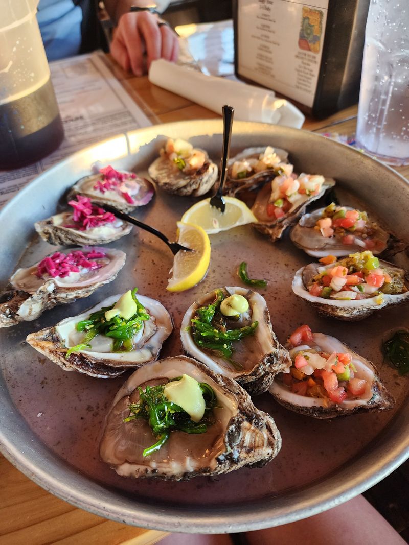 Hurricane Oyster and Wings, Grayton Beach