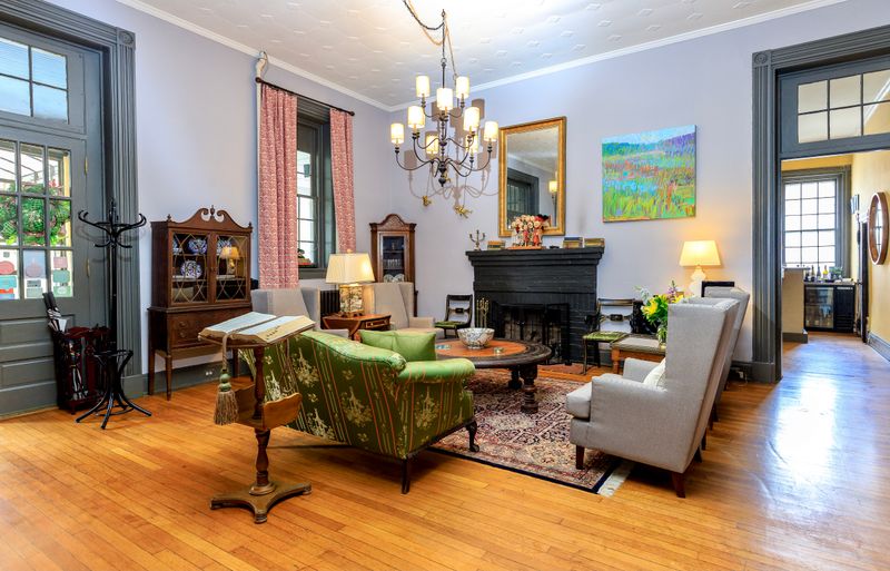 The Tavern At The Inn, Warm Springs