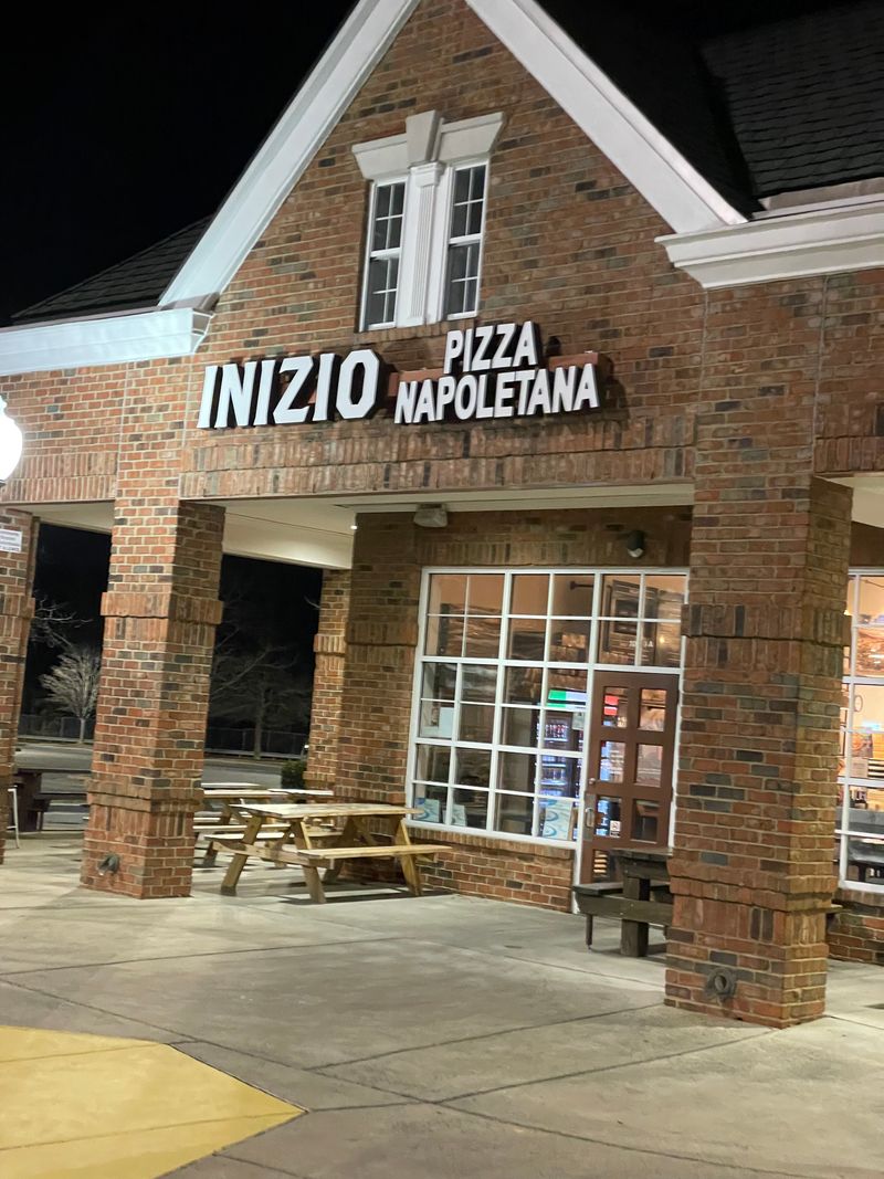 Inizio Pizza Napoletana, Charlotte
