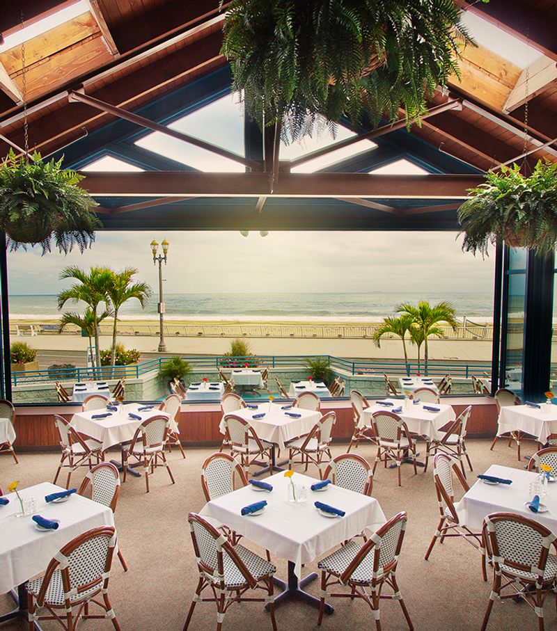 Rooney’s Oceanfront Restaurant (Long Branch, New Jersey)