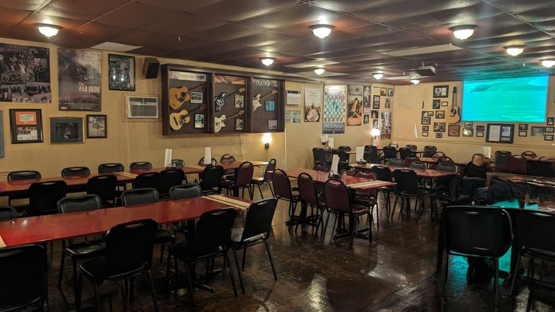 Kendall's Restaurant in Noble