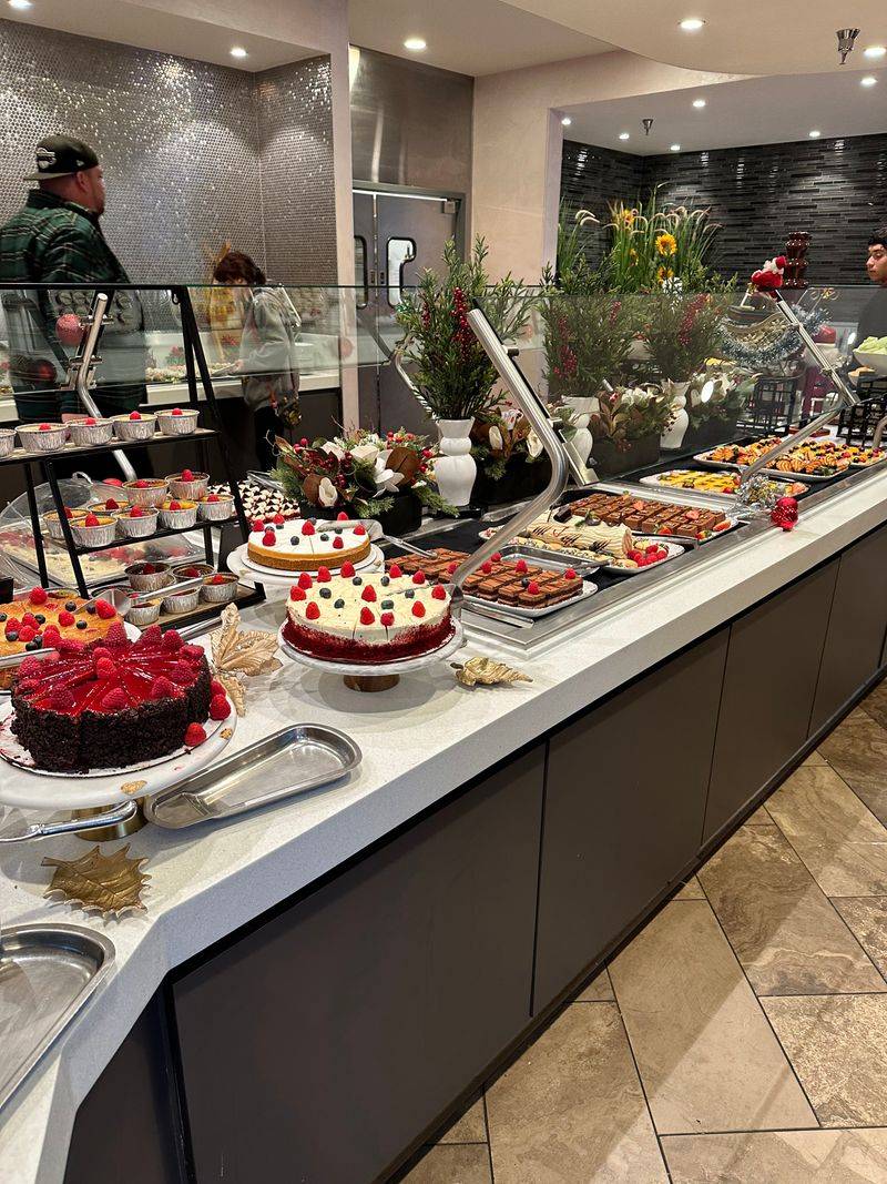 Cafe Sierra at Hilton Los Angeles/Universal City