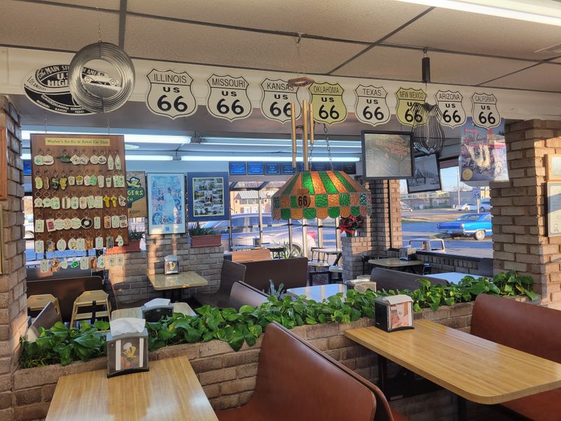 Waylans Kuku, Miami, Oklahoma