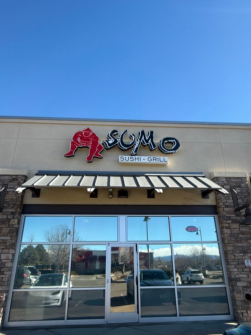 Sumo Sushi & Grill