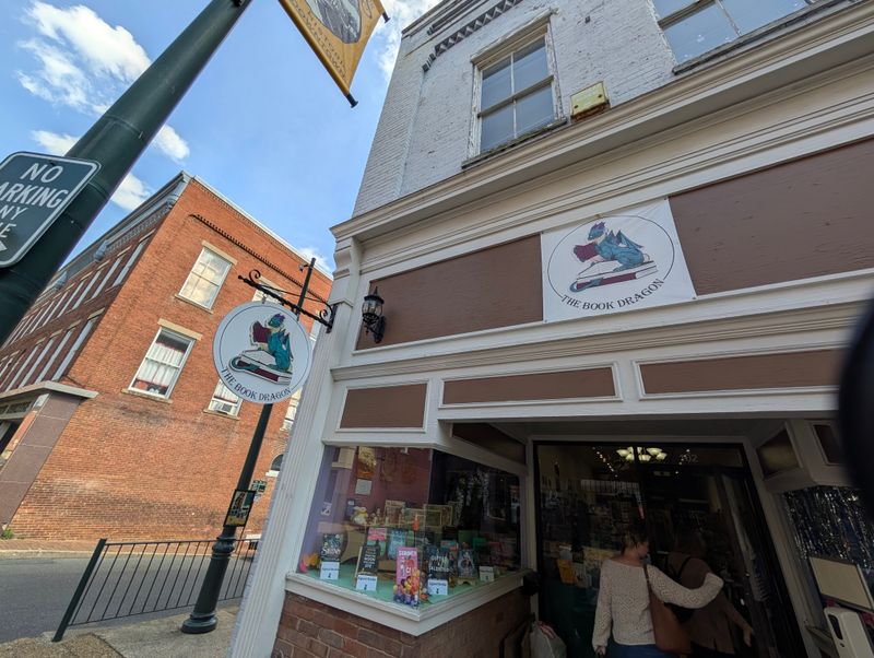 Cute Independent Shops Around Every Corner