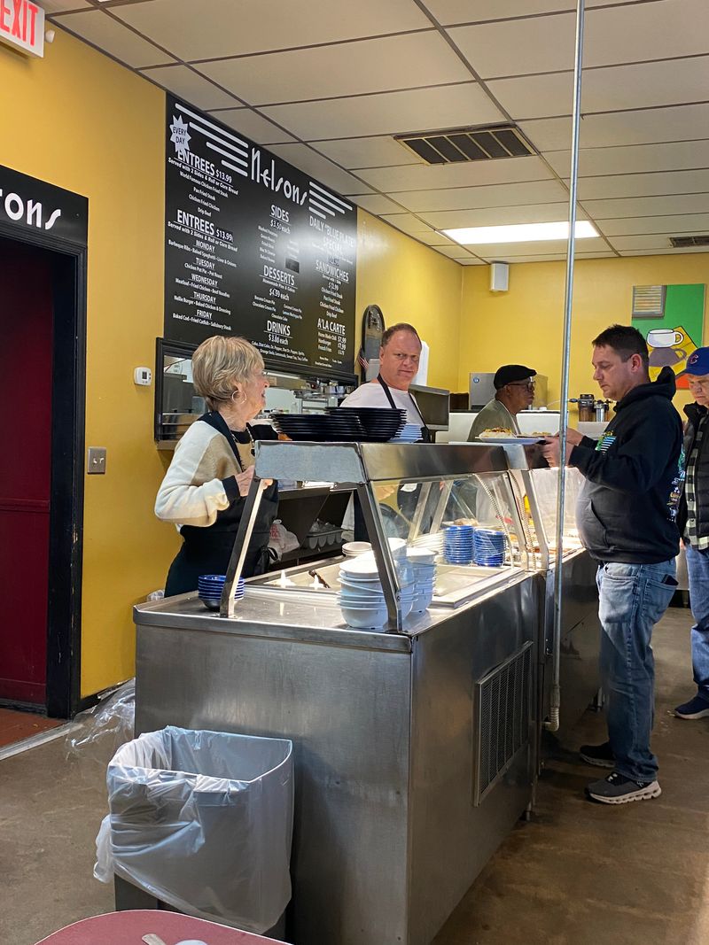 Cafeteria-Style Service That Feels Like Home