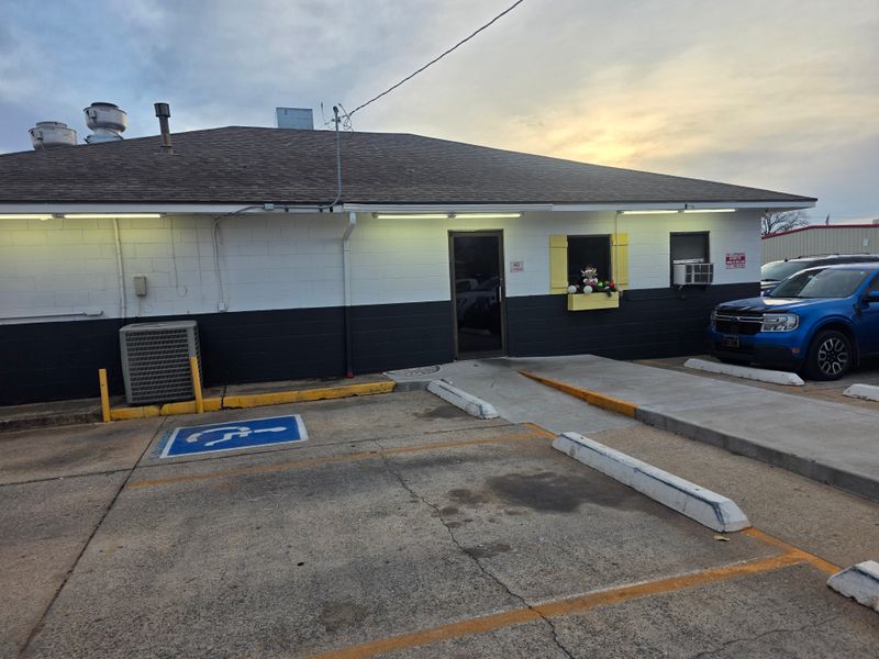 A Location That's Easy to Find and Hard to Forget