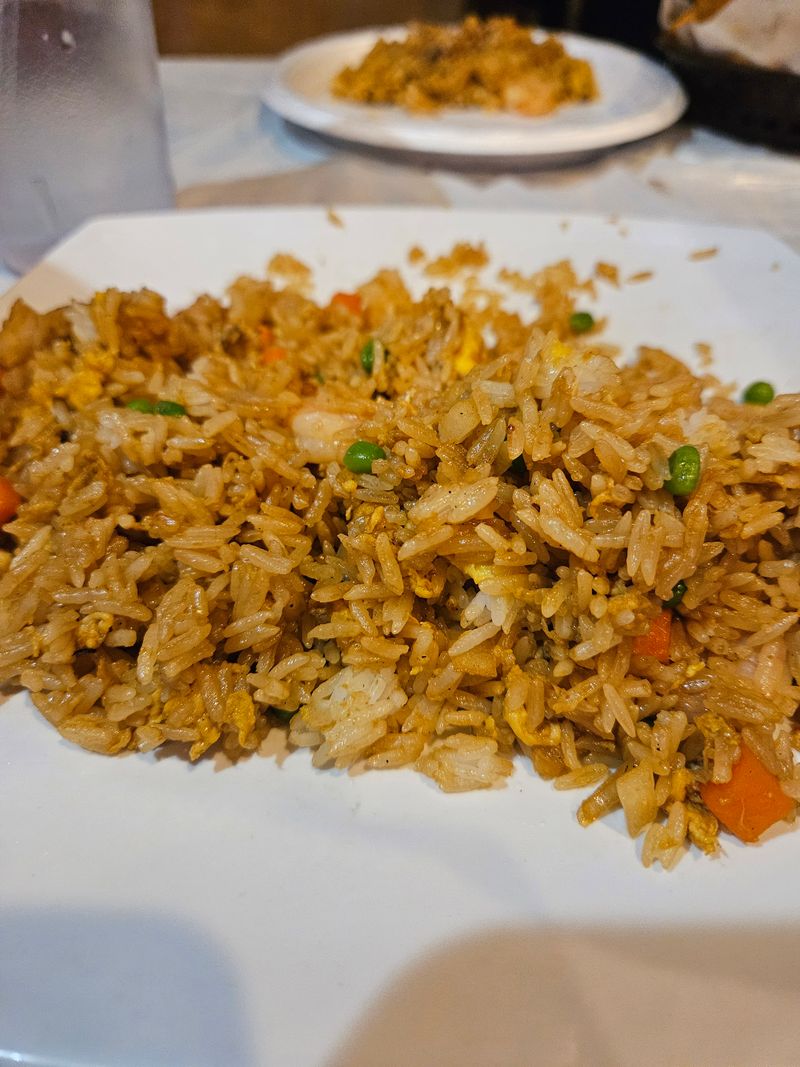 Garlic Fried Rice That Rewrites Your Flavor Expectations