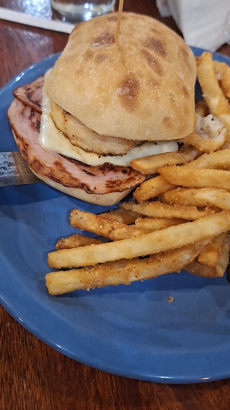 Meals That Play Supporting Roles