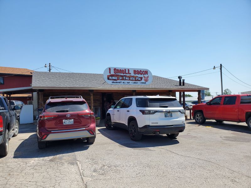 Small Town Charm Meets Big Flavor