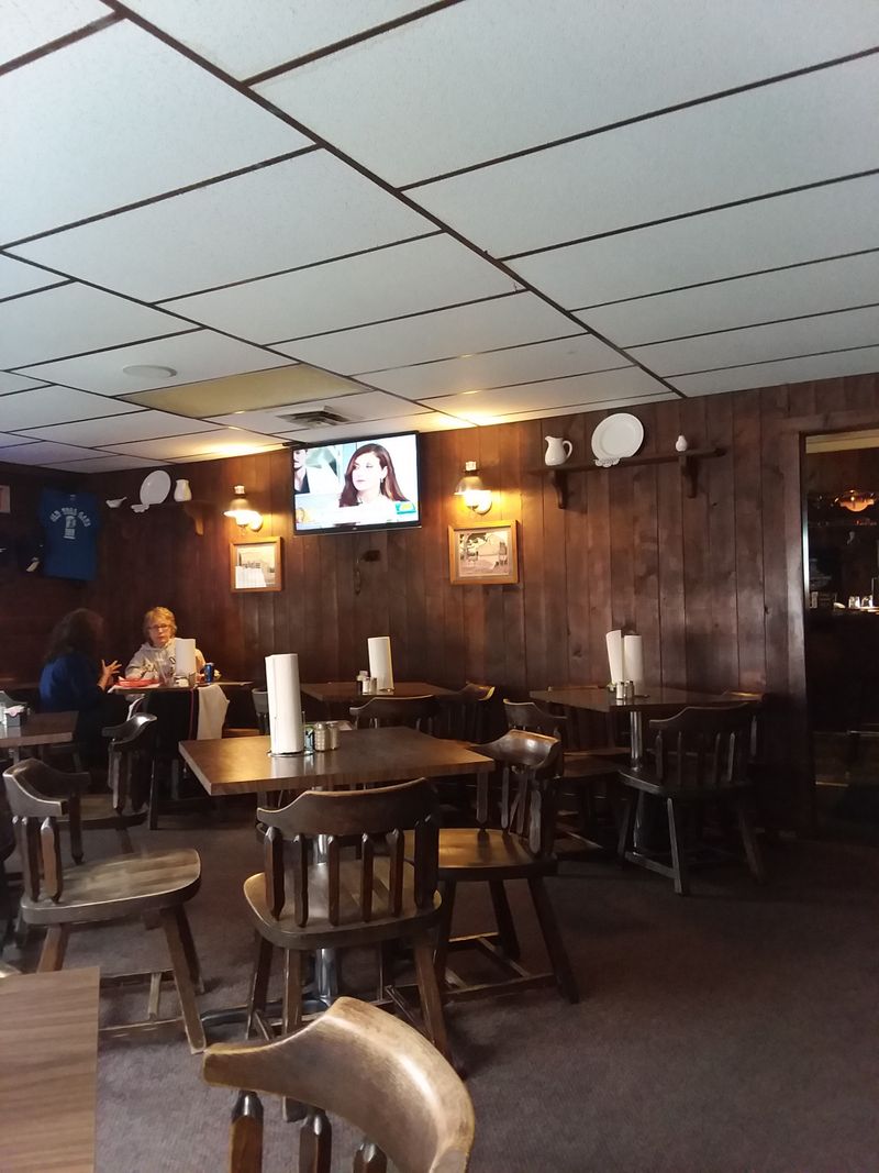 Praised for its Fine Hospitality