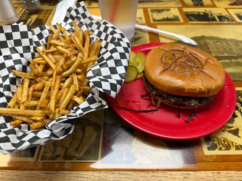 The Birthplace of the Oklahoma Onion Burger