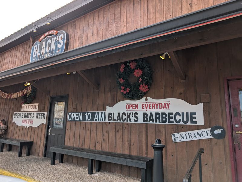 Black's Barbecue Feeds Everyone