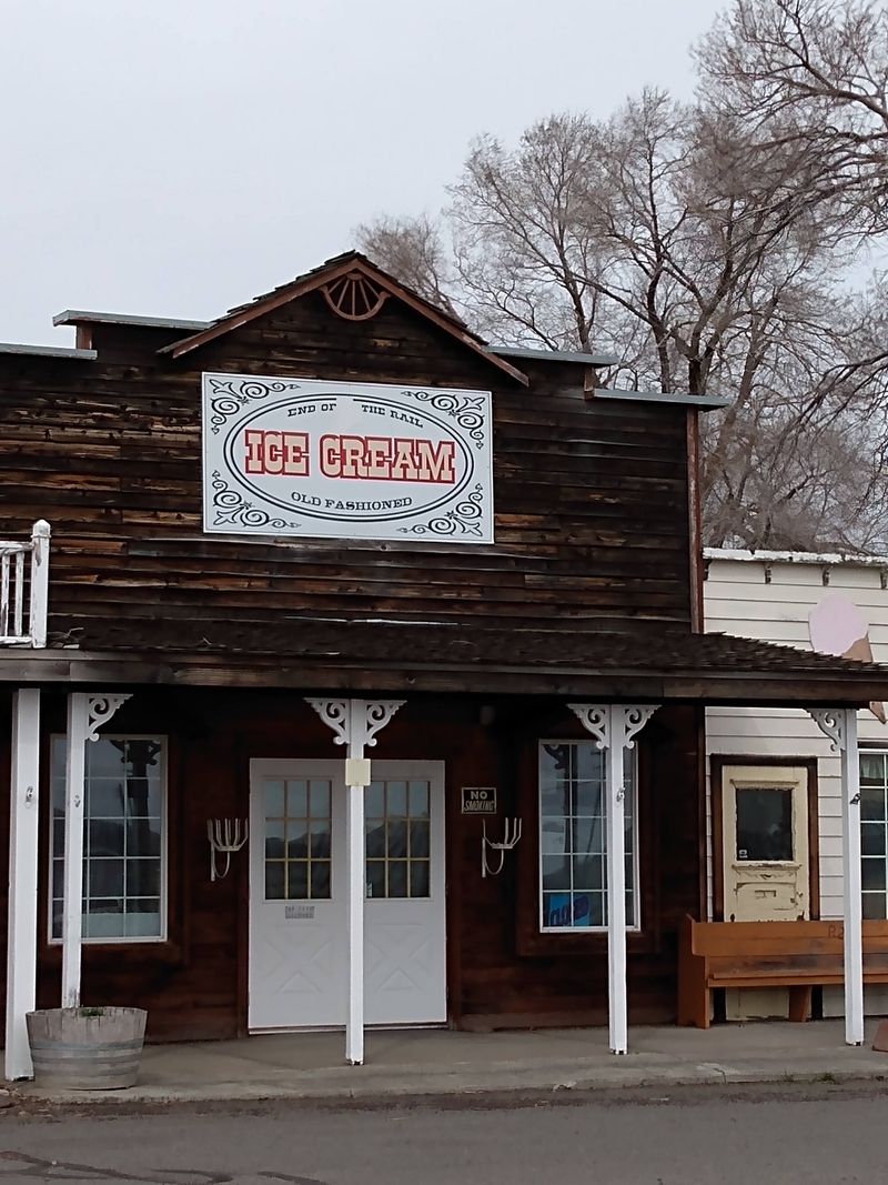 Small Town Eats and Treats Offer Refreshment