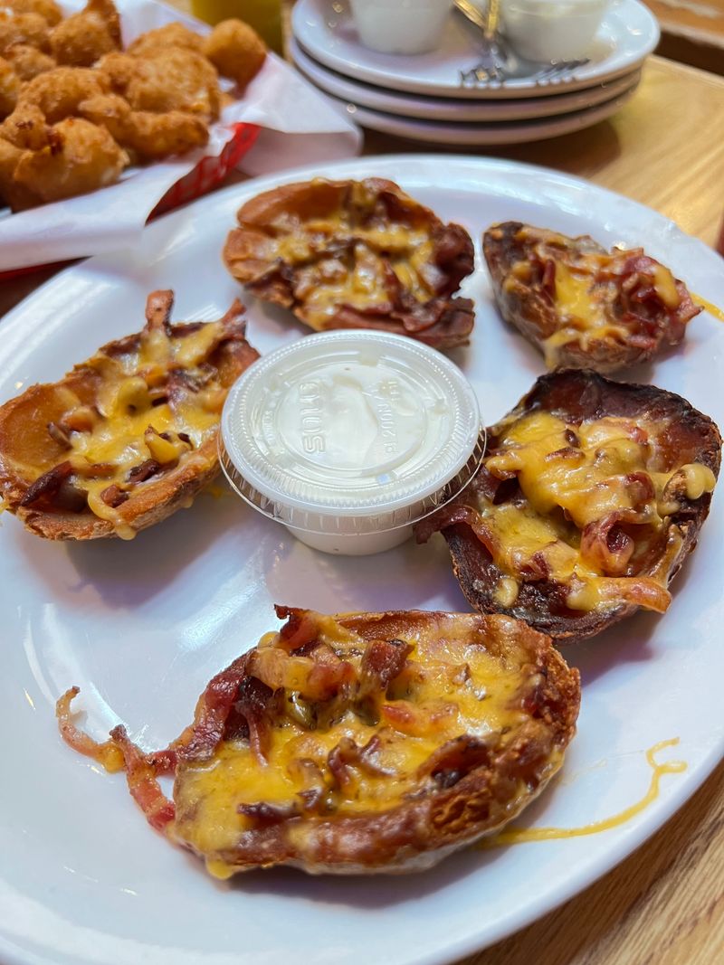 Massive Nachos That Feed a Crowd