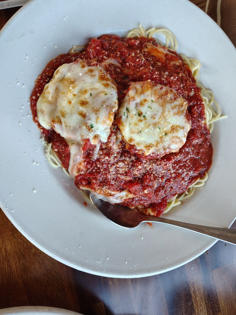 Signature Dishes That Keep Guests Coming Back