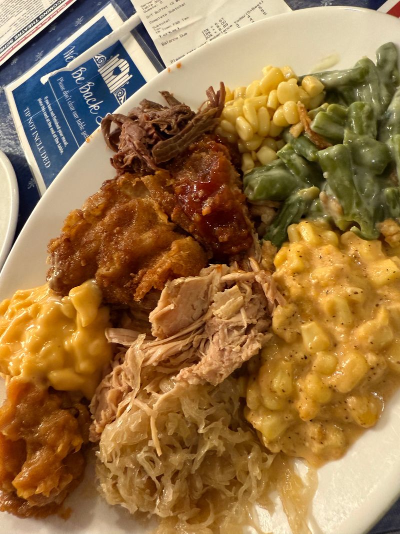 Family-Style Dining Brings Amish Hospitality to Your Table