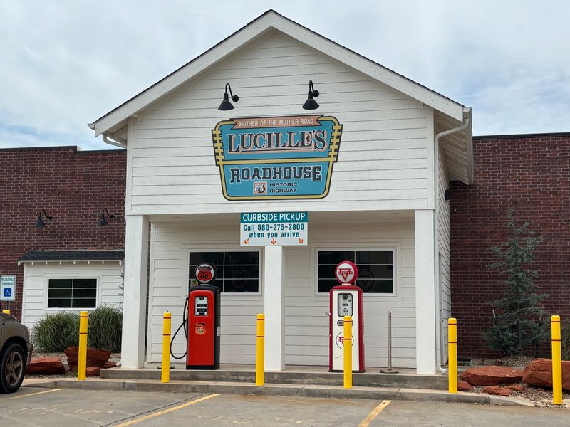 The Route 66 Heritage and Nostalgic Atmosphere