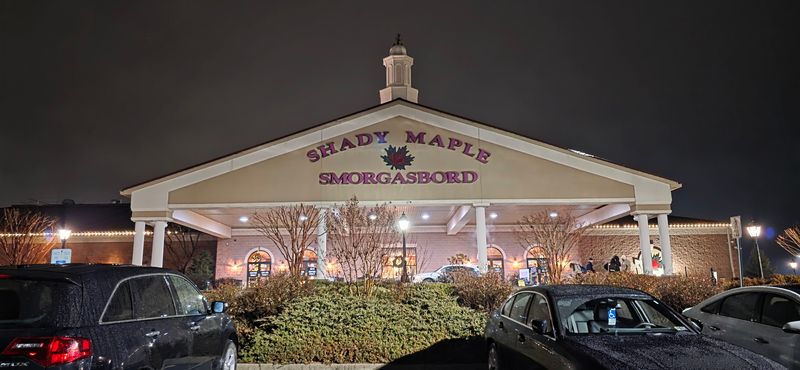 Shady Maple Smorgasbord