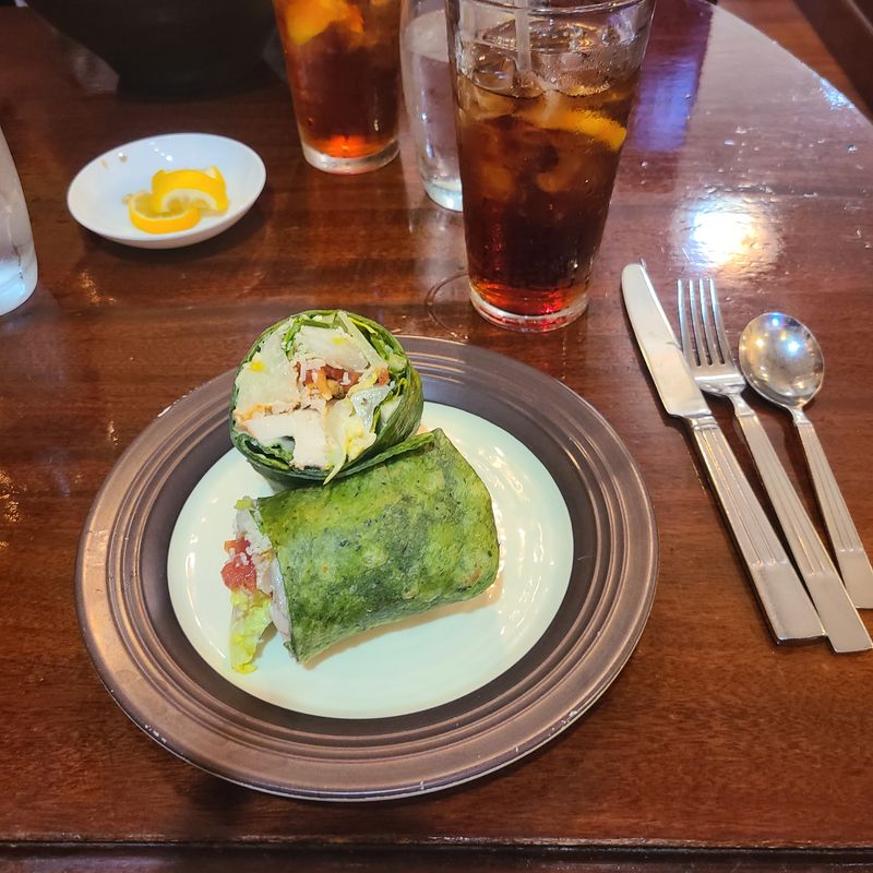 Sandwiches and Wraps Packed With Flavor