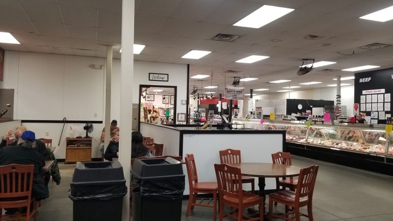 Kingsway BBQ Spot With Ribs That Fall Off the Bone