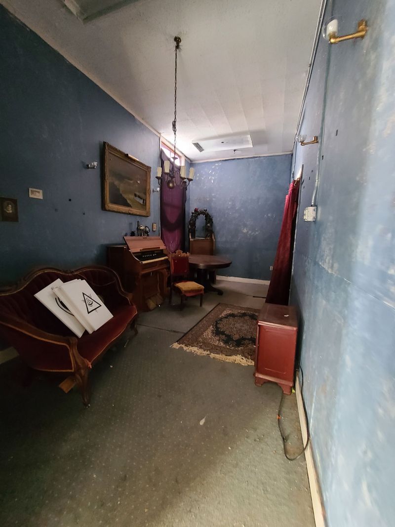 Isolation Rooms of the Contagious