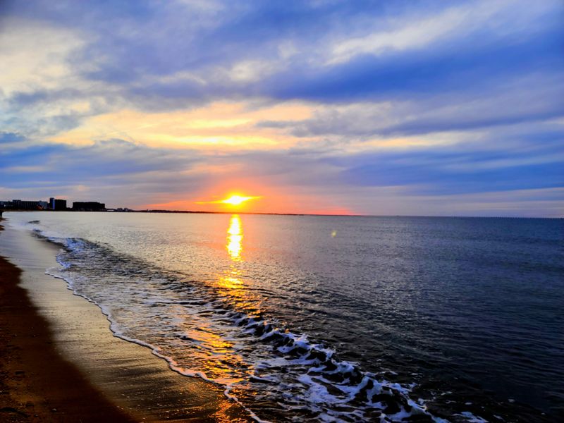 Sunset Spectaculars That Paint The Sky In Fire