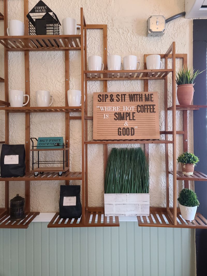Sip & Sit with ME Coffee House, Texas