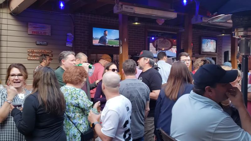 Entertainment Beyond the Plate